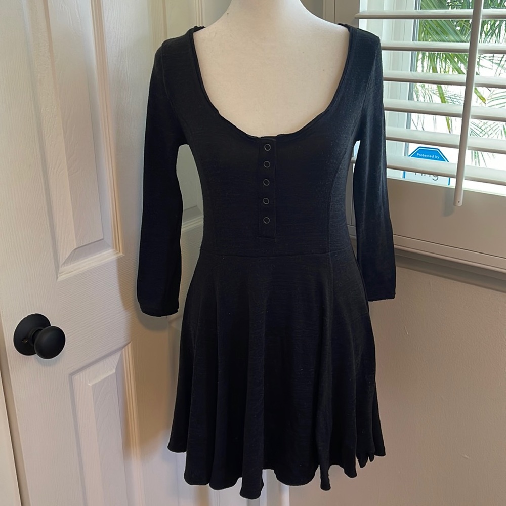 BDG 3/4 sleeve Henley dress